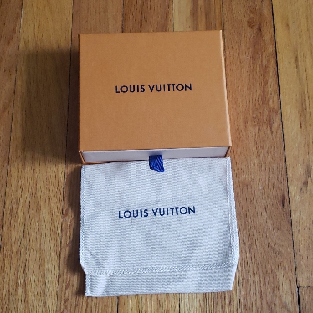 Louis Vuitton small box